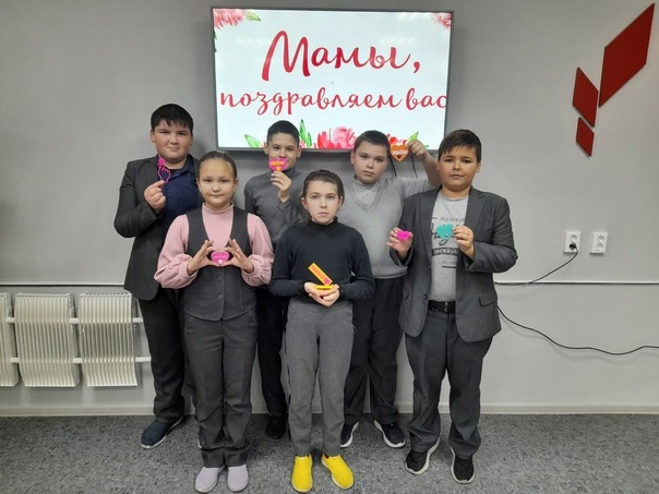 ПОДАРОК ДЛЯ МАМЫ.